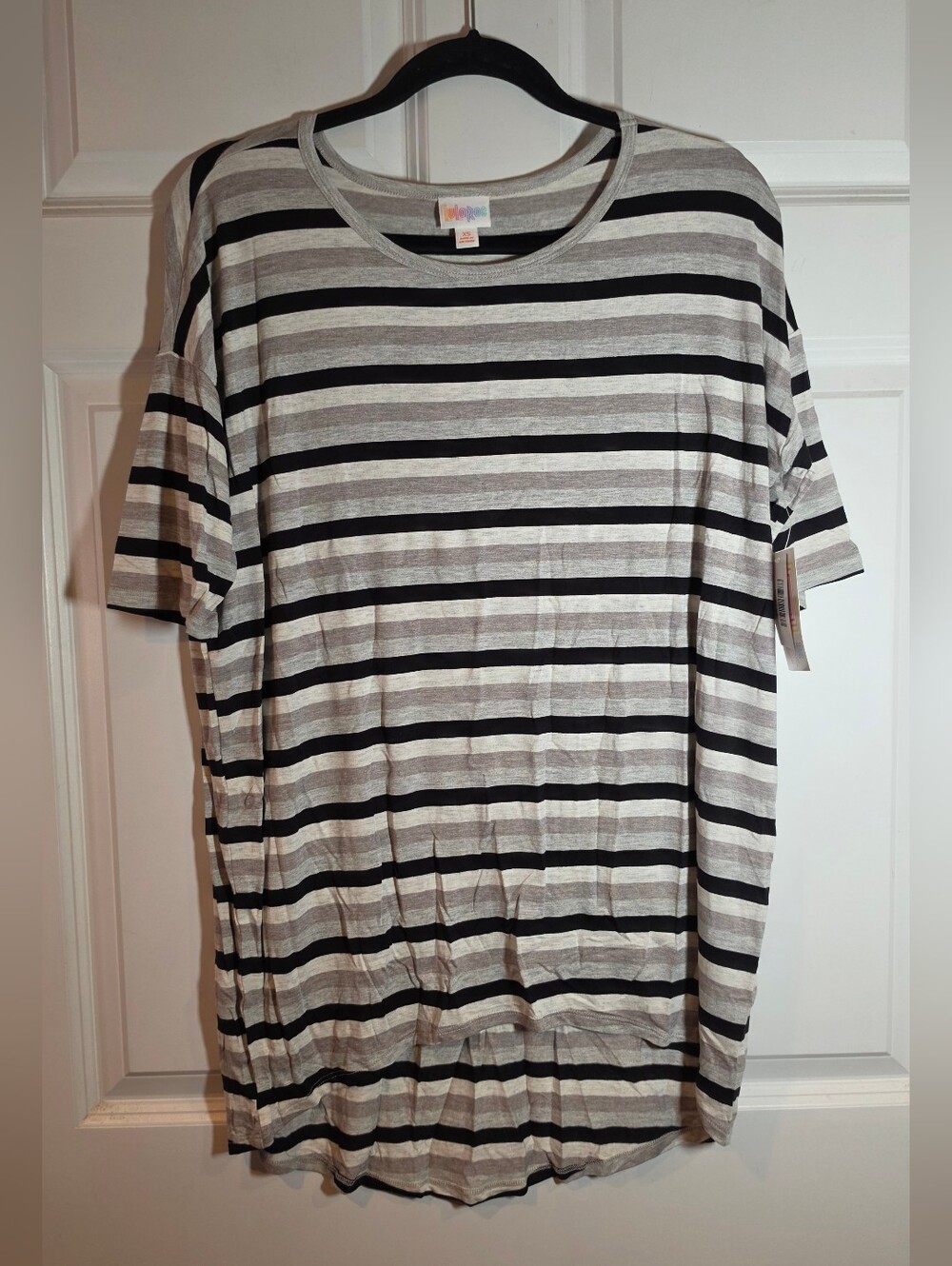 NWT Lularoe Irma Grat And Black Striped Oversized Tunic T Shirt XS